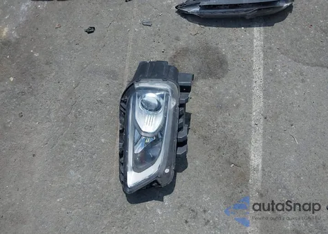 2018 Ford Focus Sel z USA, uszkodzony, nr VIN 1FADP3H24JL264994